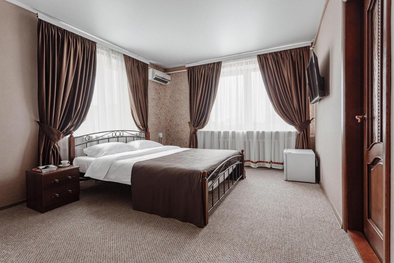 Bulgary House Hotel Kryzhanivka Exterior photo
